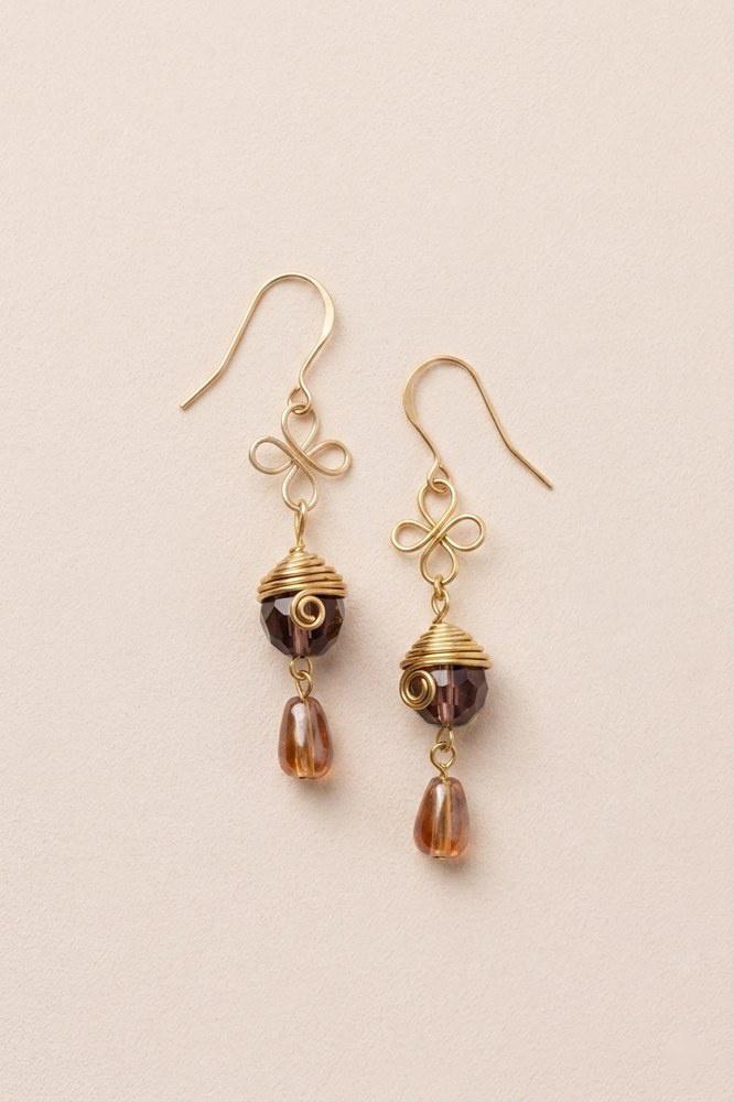 Clover & Teardrop